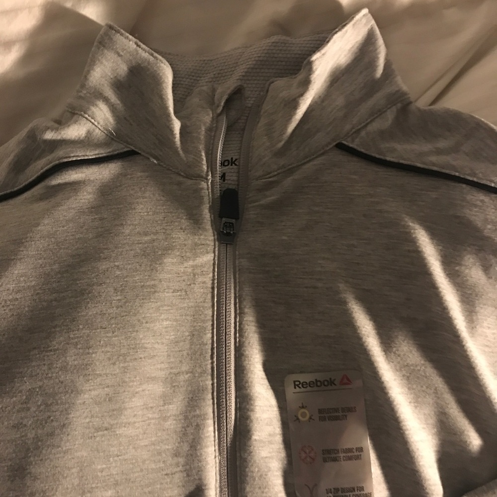 Brand new men's reebok 1/4 zip